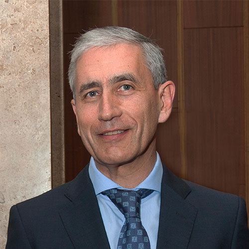 Dr. Elías Delgado Álvarez