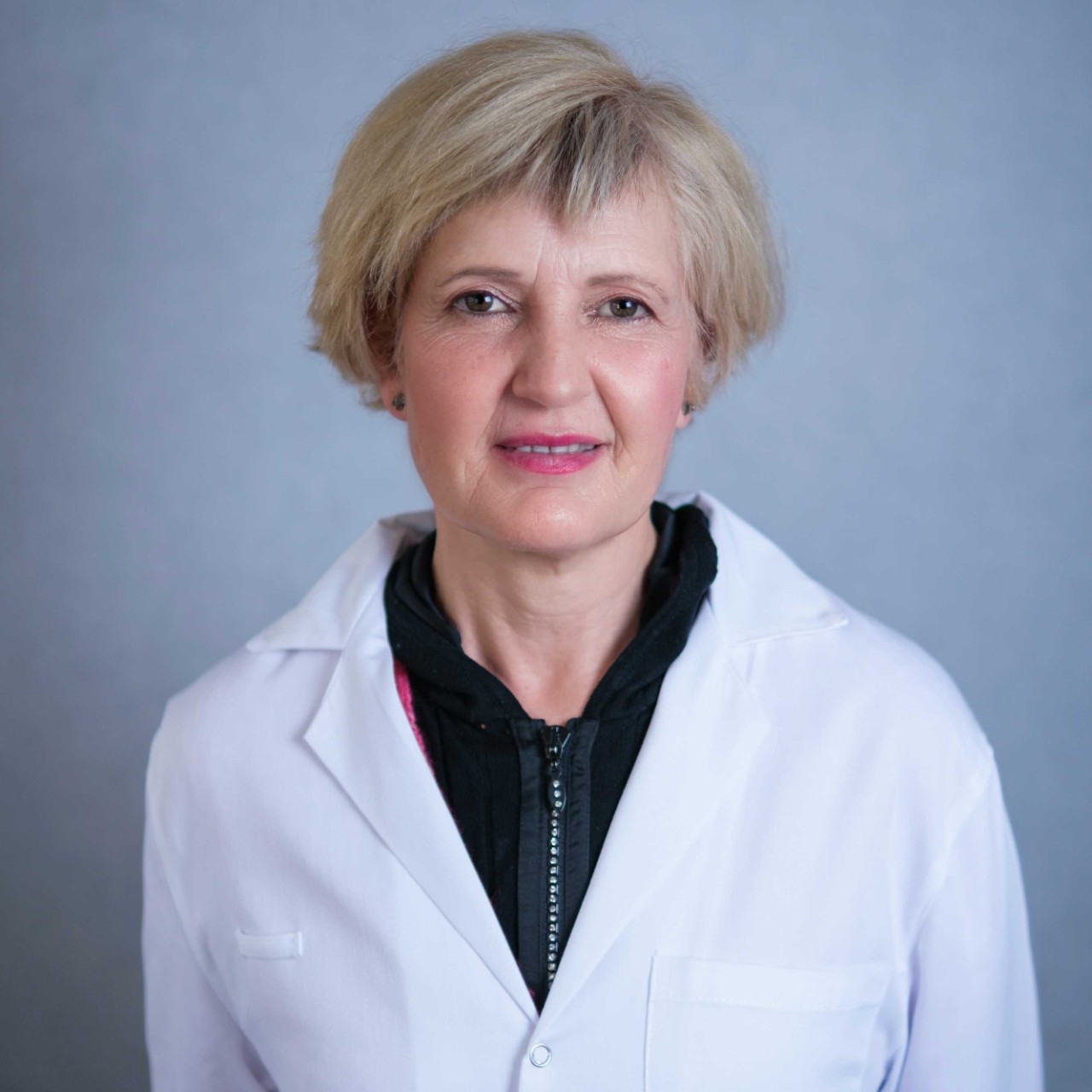 Dra. Elena Galve