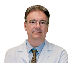 Fotografía de retrato de un profesional de la salud - Dr. Antonio Llombart