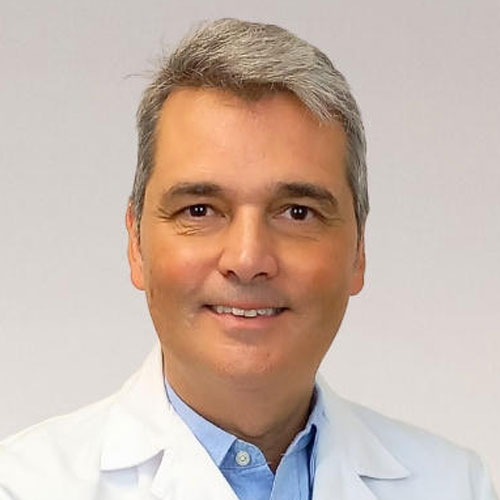 Fotografía de retrato de un profesional de la salud - Dr. José Ángel García Saenz