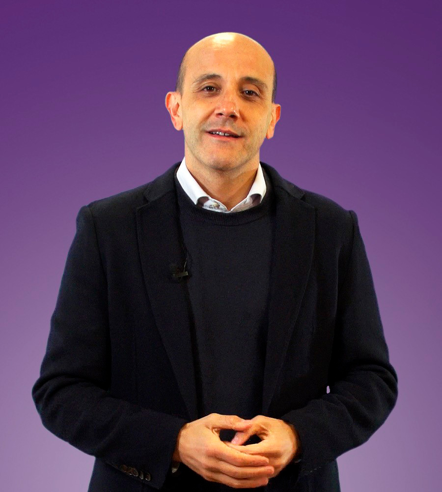Dr. Óscar Palomares Gracia 